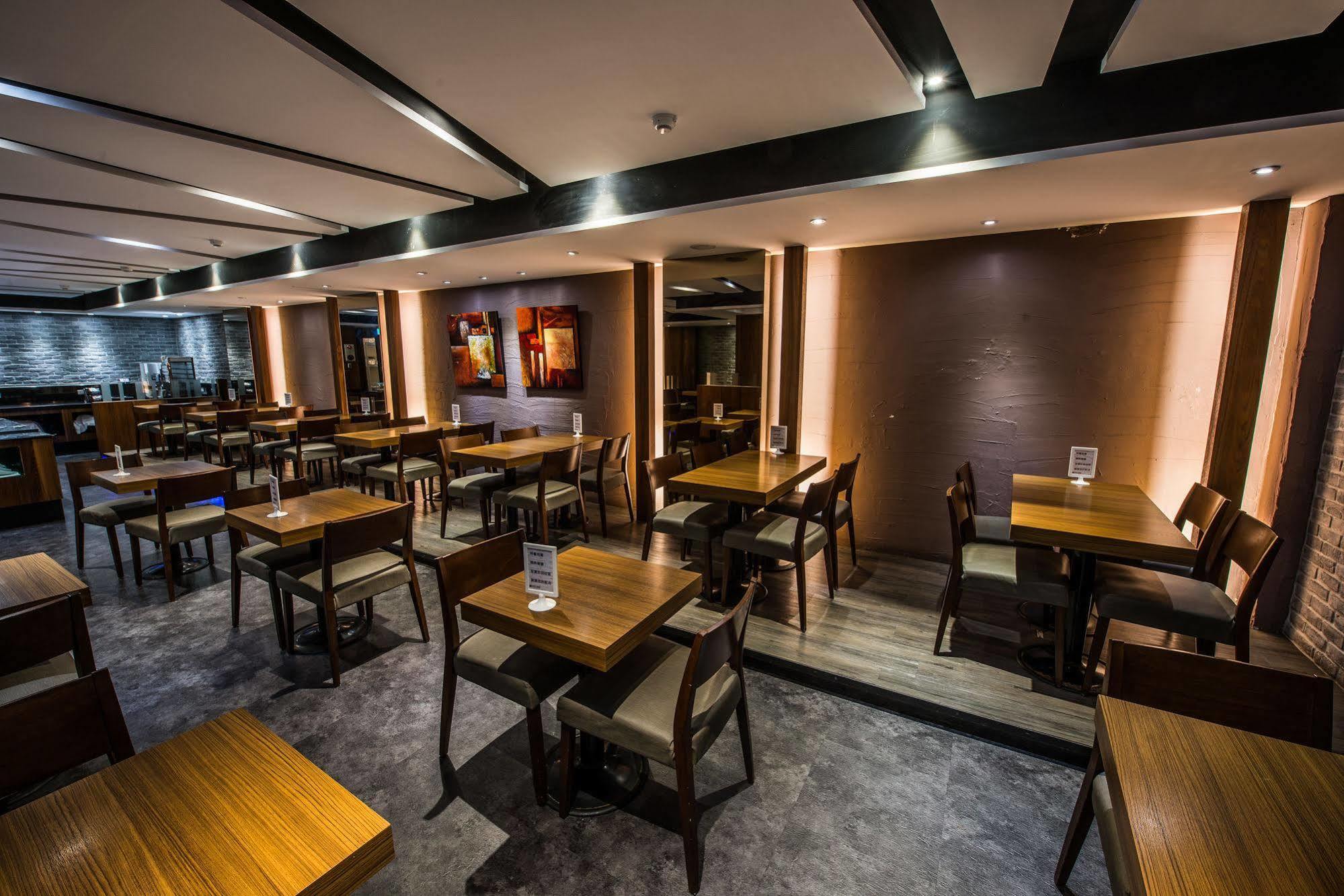 Wecan Hotel Kaohsiung Eksteriør bilde
